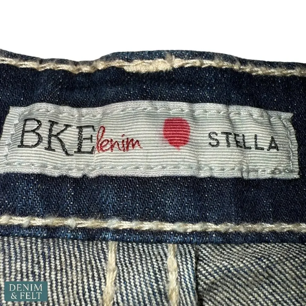 BKE‎ Stella Slim Fit Low Rise Denim Shorts Dark Wash Size 27 Casual Summer Jean